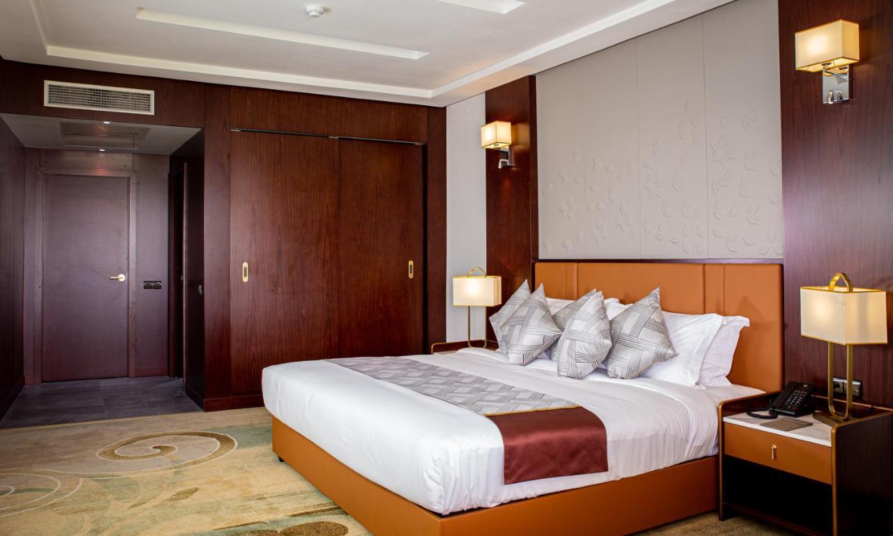Waves Aqua Resort Kenitra Kültér fotó A bedroom at the hotel